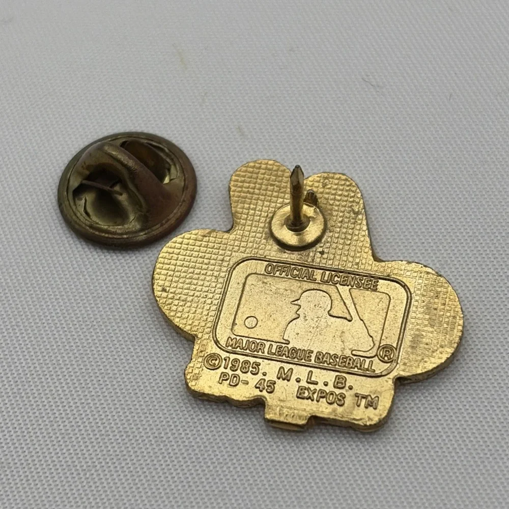 Montreal Expos Logo MLB Baseball Team‎ Lapel Hat Pin